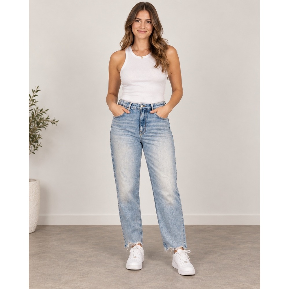 Good American Good Legs Jeans Size 12/31 High Rise Raw Hem Light Wash